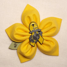 Load image into Gallery viewer, Yellow Ribbon Blossom